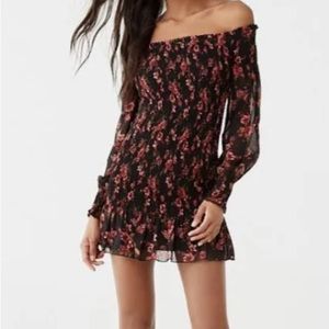 Forever 21 Off-The-Shoulder Floral Print Dress - Size Small